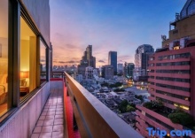 Номер Standard c 1 комнатой в Bandara Silom Suites