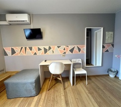 Двухместный номер с одной большой кроватью (DBL) в Riverside Hotel