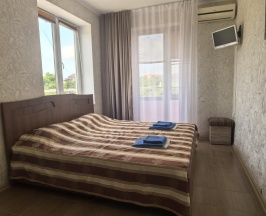 Номер комфорт с 1 двуспальной кроватью в У моря