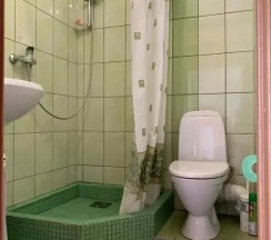 Двухместный семейный номер двуспальная кровать в Ленина