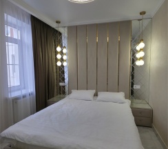 Дизайнерский номер категории «Люкс Двухкомнатный» в Владимирский