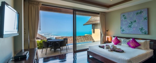 Вилла с 5 комнатами с видом на бассейн в Rockwater Residences