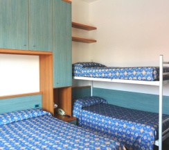 Четырёхместный номер Standard в Villa Serena