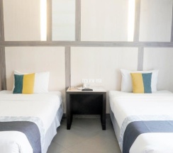 Двухместный номер Resort Wing B Superior с видом на бассейн 2 отдельные кровати в Seabreeze Jomtien Resort