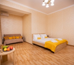 Стандарт 4-местный с двуспальной кроватью и балконом в Джульетта