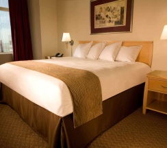 Номер Select в The STRAT Hotel, Casino & Tower