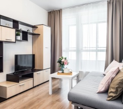 Четырёхместные апартаменты с 2 комнатами с балконом в Good House