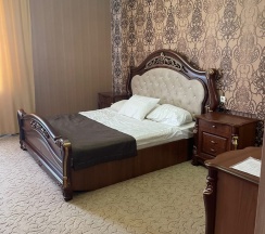De LUXE в Lexx