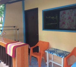 Четырёхместный номер Economy в Bohol Sea Breeze Cottages & Resort