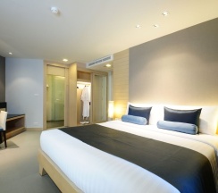 Семейный люкс с 2 комнатами в Отель The Ashlee Heights Patong Hotel & Suites
