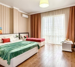 Четырехместный делюкс в Милана