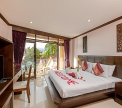 Двухместный номер Deluxe двуспальная кровать в Club Bamboo Boutique Patong Beach Resort