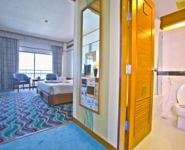 Номер Premier с видом на море в Asia Cha Am Hotel