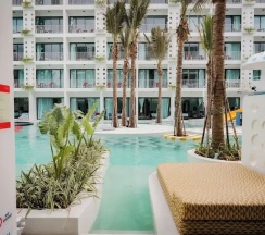 Двухместный номер Deluxe с видом на бассейн 2 отдельные кровати в Sugar Marina Hotel -POP- Kata Beach