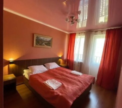 Двухместный номер Standard № 4 с видом на горы двуспальная кровать в Ёлка и камин