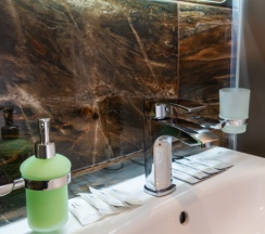 Двухместный семейный номер Superior двуспальная кровать в Легенда