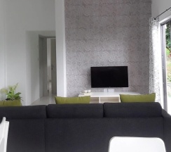 Апартаменты Deluxe c 1 комнатой с балконом в East Horizon Self-Catering