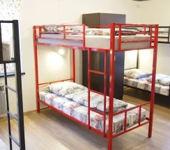 Кровать в общем номере (мужской номер) в Opaliha Loft rooms