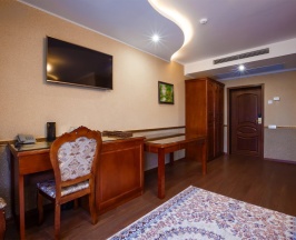 Двухместный полулюкс двуспальная кровать в Salut Hotel Almaty