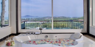 Равай: Отель The View Rawada Phuket