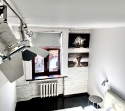 Двухместные апартаменты с 2 комнатами с балконом и с красивым видом из окна двуспальная кровать в Апартаменты InterLoft 6 Old Town Free Parking Wi-Fi 100/50 Smart TV