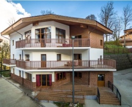 Шале 28 Стандарт с балконом (две раздельные кровати) в Шале 28