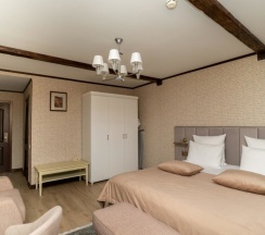 Люкс с красивым видом из окна в Губернский