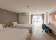 Номер Superior с балконом в B2 Huai Khwang Premier Hotel