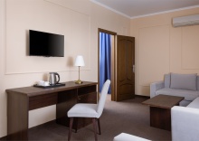 Family Room with balcony в Democratia