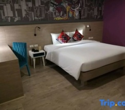 Двухместный люкс с видом на город двуспальная кровать в Ibis Styles Bangkok Sukhumvit 50