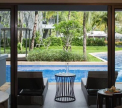 Номер Pool Access с видом на бассейн в Phuket Marriott Resort And Spa, Nai Yang Beach