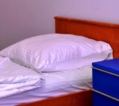 Койка местном в 2-местном номере с двумя раздельными кроватями в Obninsk