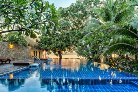 Ко-Пханган: Курортный отель Sairee Hut Resort Koh Tao