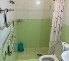 Трехместный номер с балконом в 21 век