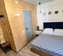 2-местный номер улучшенный комфорт с 1 двуспальной кроватью в Архыз-resort