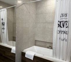 Люкс семейный (38м2) в Villa house 3B