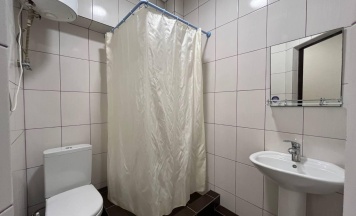 Номер стандарт улучшенный с 1 двуспальной кроватью в Амар