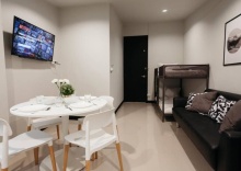 Апартаменты с 2 комнатами в S3 Silom26 · S3 Silom central, large room, full kitchen, WIFI,