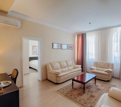 Номер люкс улучшенный в Мезонин