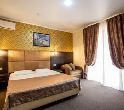 Двухкомнатный Люкс в Golden Kids