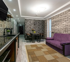 Семейный классический двухкомнатный апартамент в Giorgio-haylaz-home