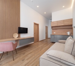 Семейный двухкомнатный с балконом в Vista mare