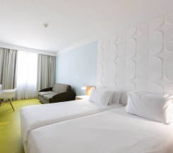 Трёхместный номер Standard в Legendary Porto Hotel