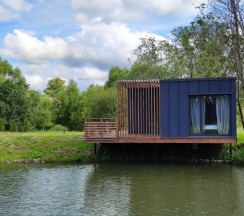 Домик на воде в Ашрам