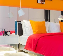 Полулюкс с балконом в W Phuket Residences