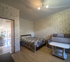 Четырёхместный номер Standard с балконом в Удача