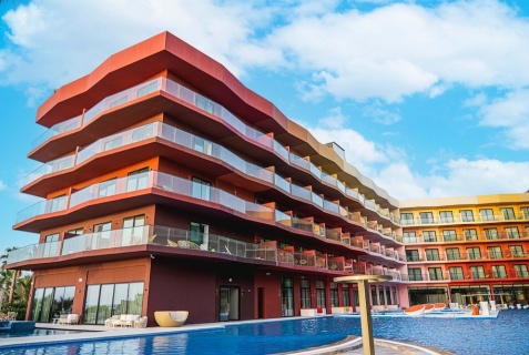 Dubai: Отель Voco Monaco Dubai