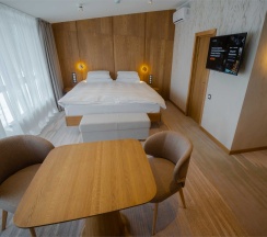 DELUXE в Горицы Hotel&Resort