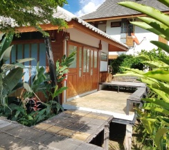 Двухместный номер Standard с балконом двуспальная кровать в Slow Life Sabaidee Pai Bed & Breakfast