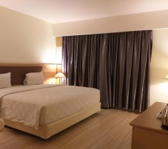 Люкс Deluxe в OYO 666 D' Grande Hotel Batam